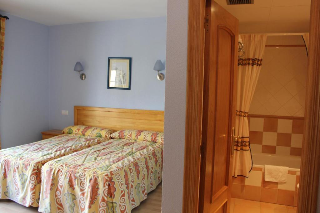 Casa Martin Hotel Poza de la Sal Szoba fotó